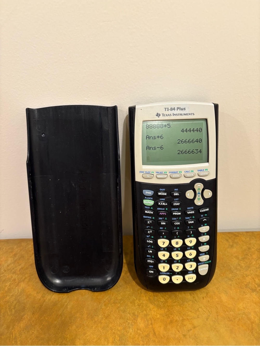 Texas Instruments TI-84 Plus Graphing Calculator w/ Cover works